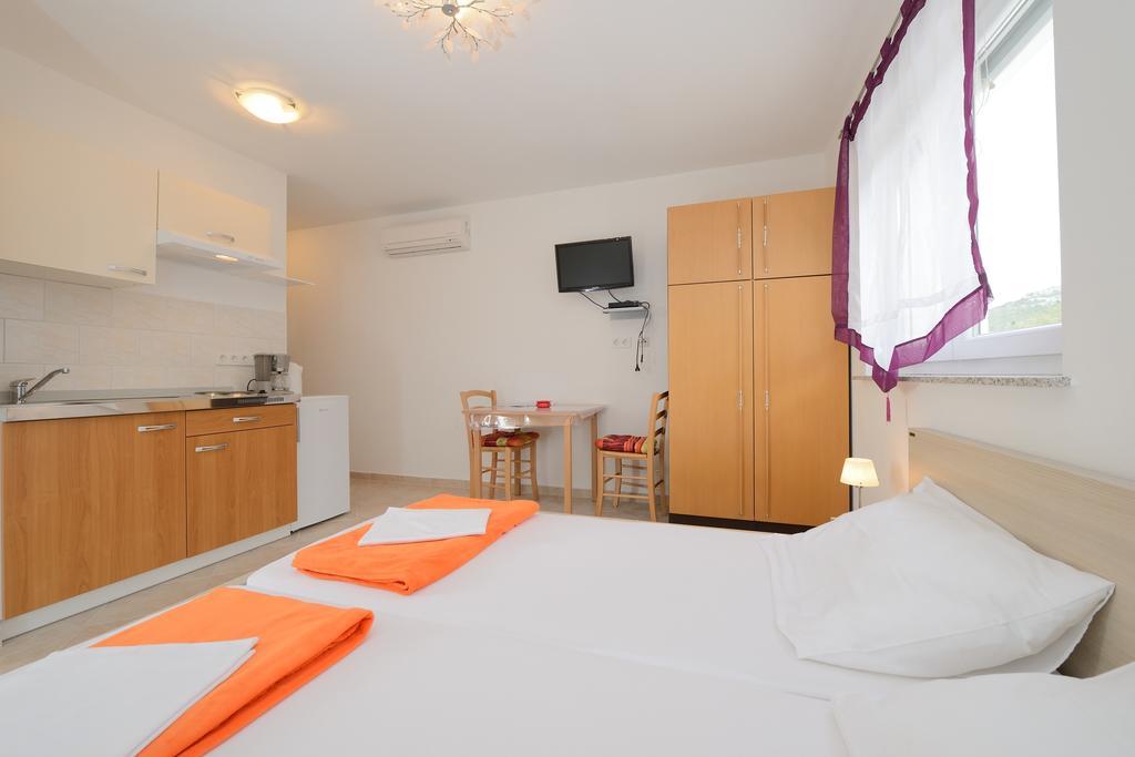 Apartment Seline Room photo